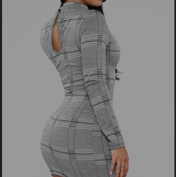 Straford Plad Dress - Picture 5 of 8